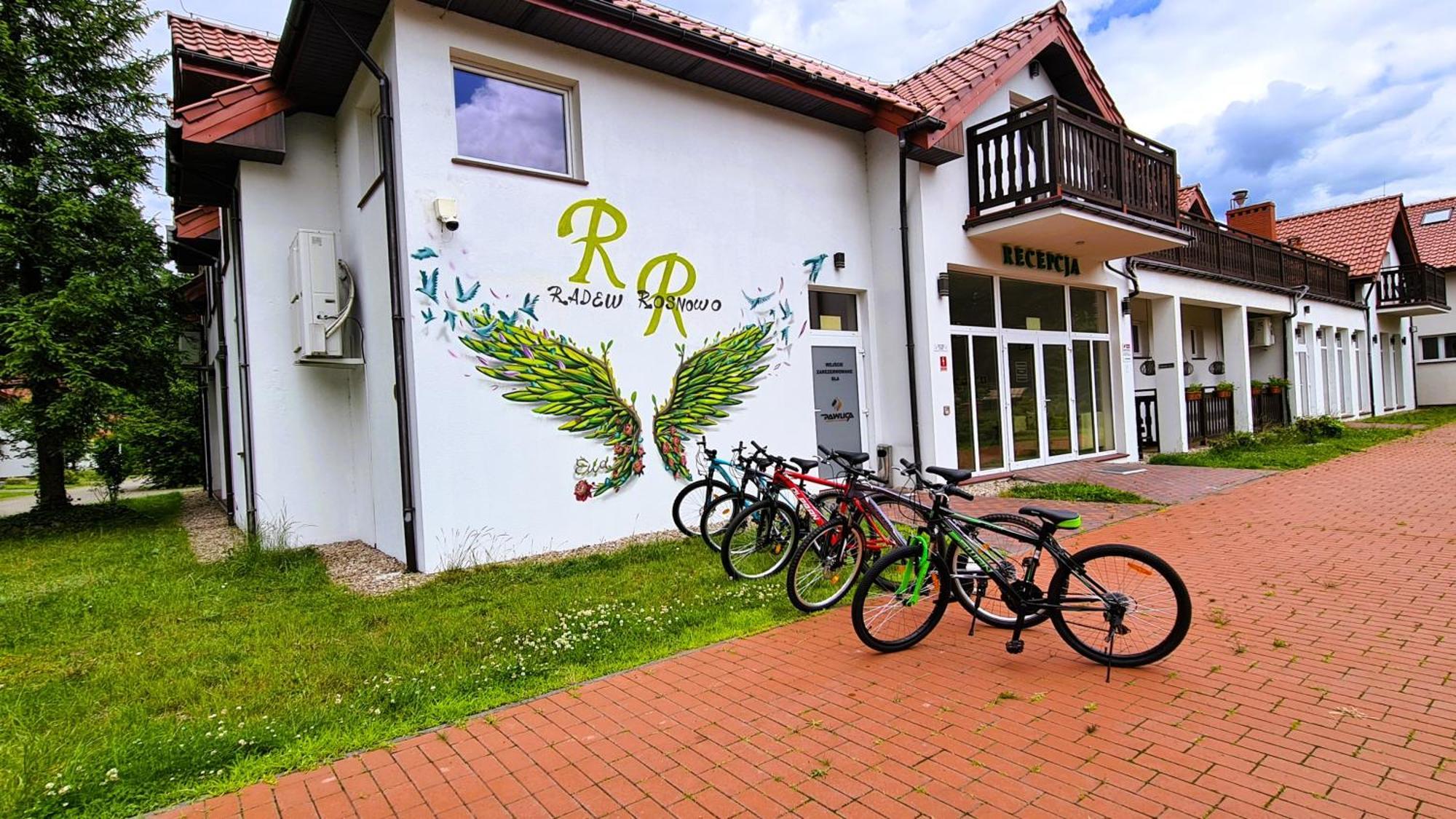 Osrodek Nad Jeziorem - Radew Rosnowo Kültér fotó